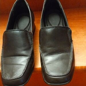 Bass leather loafers